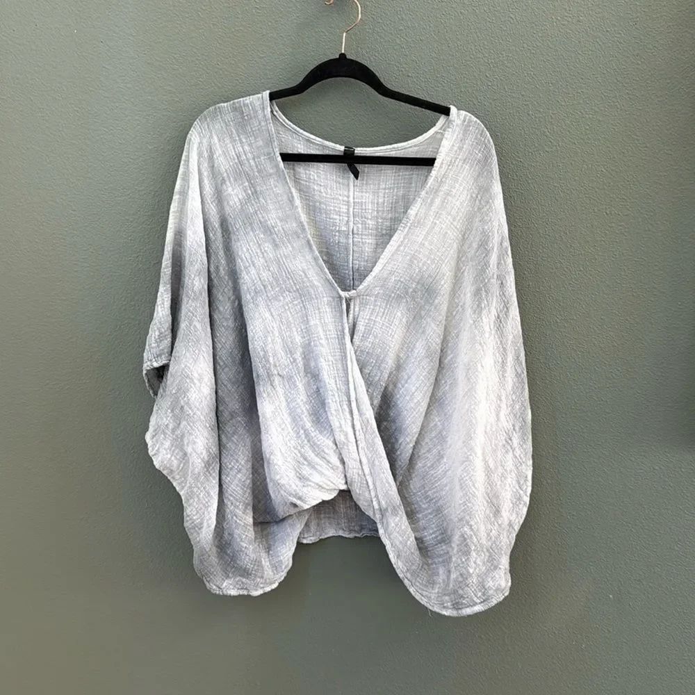 Venti6 Gauzey lightweight Oversized beach coverup top Sz M